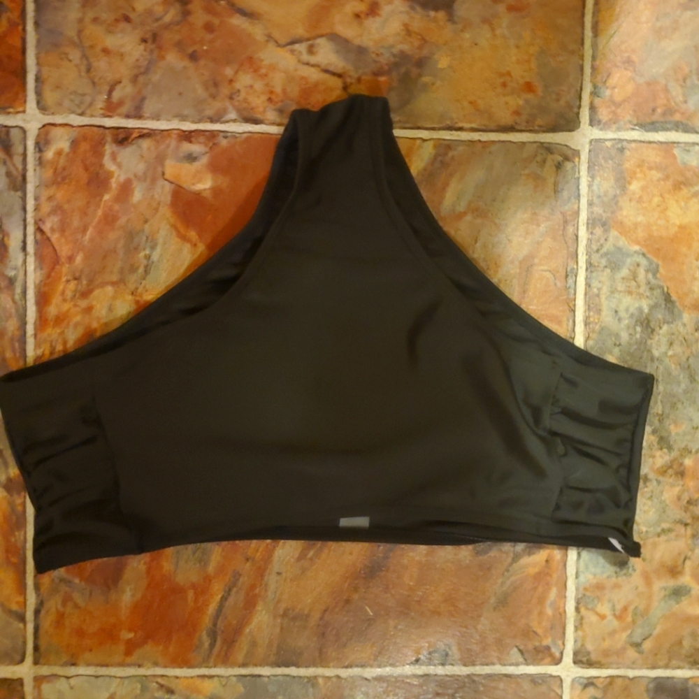 Black Romwe High Waisted Swimsuit Bottoms, size L
